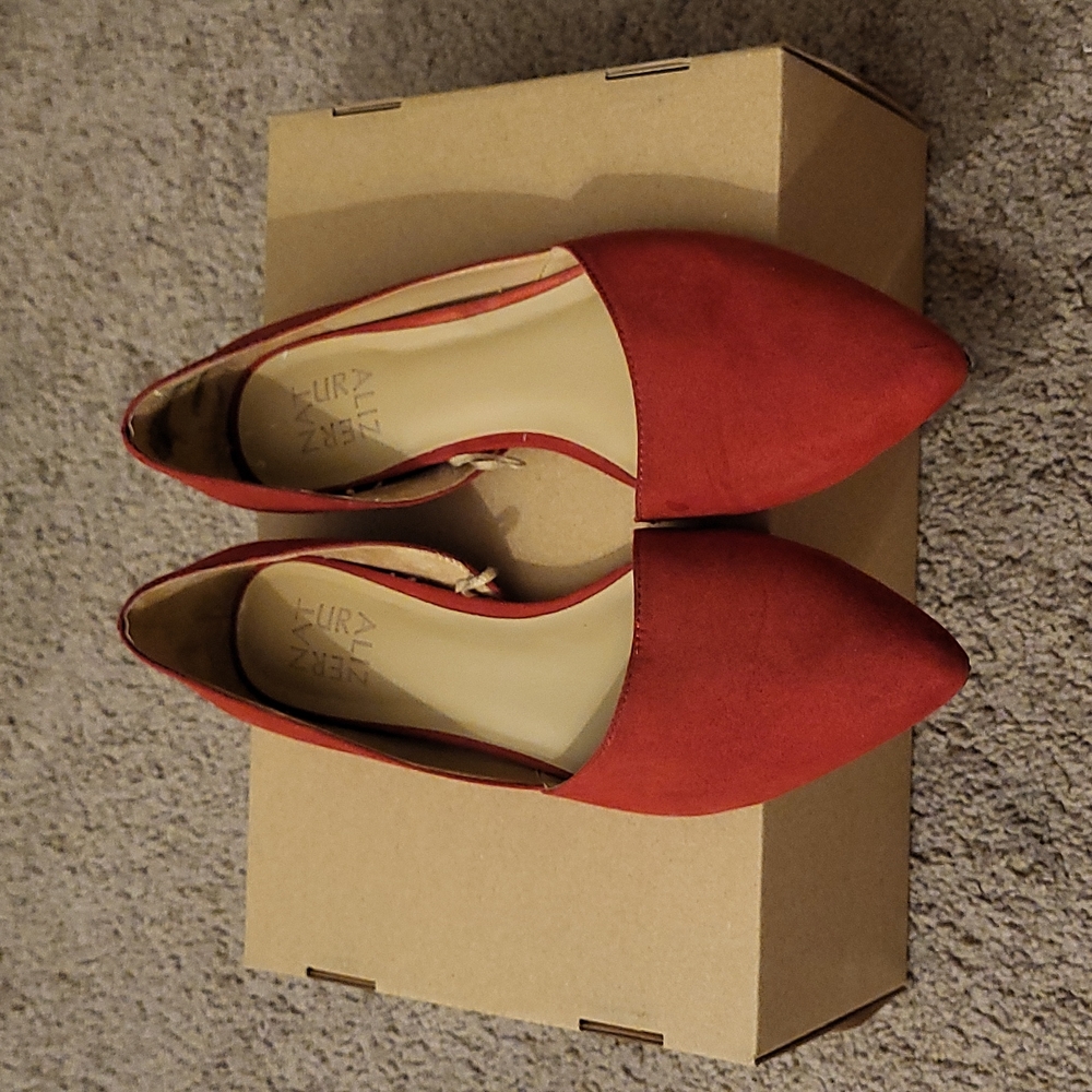 Naturalizer Samantha Pointed Toe Flat Red Suede
